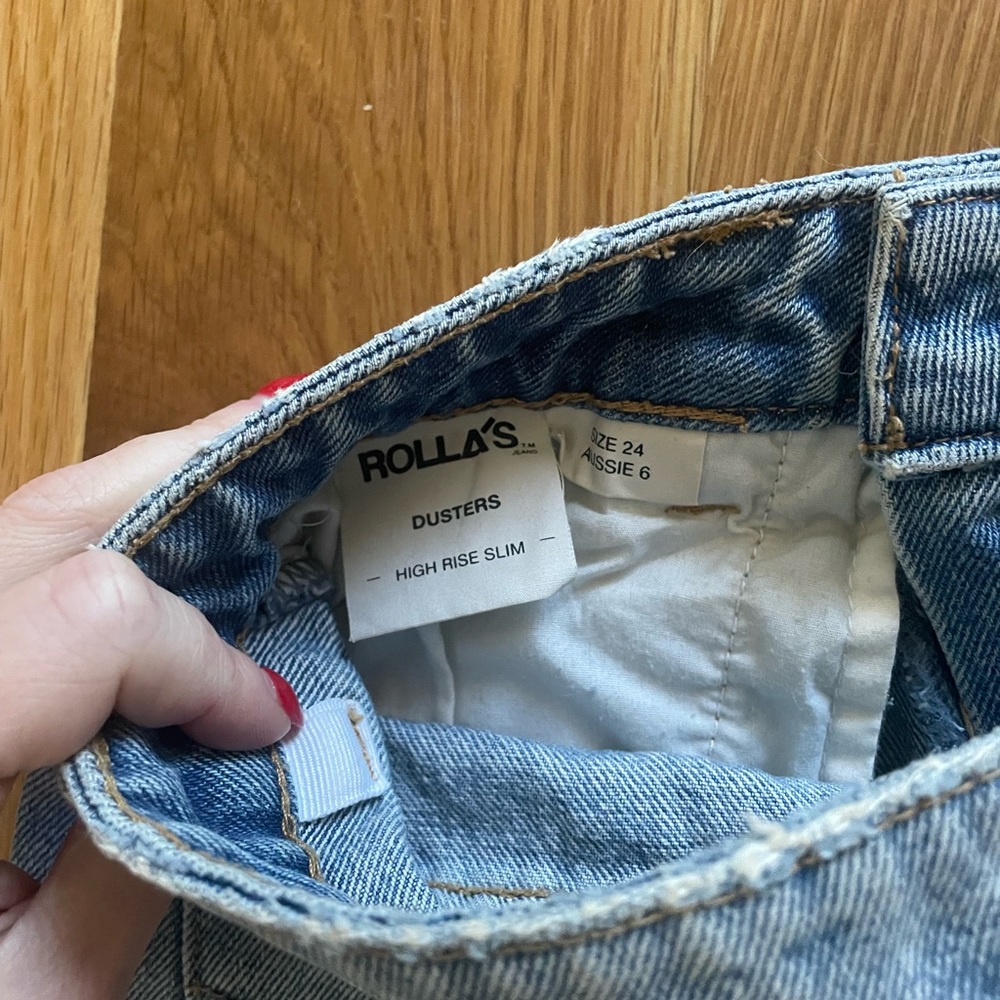 Rolla’s Duster Shorts in Sylvie (faded blue) - Picture 7 of 10